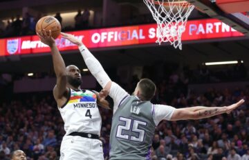 Олексій Лень зіграв 7 хвилин за "Сакраменто" проти "Міннесоти" 57 - basket.com.ua