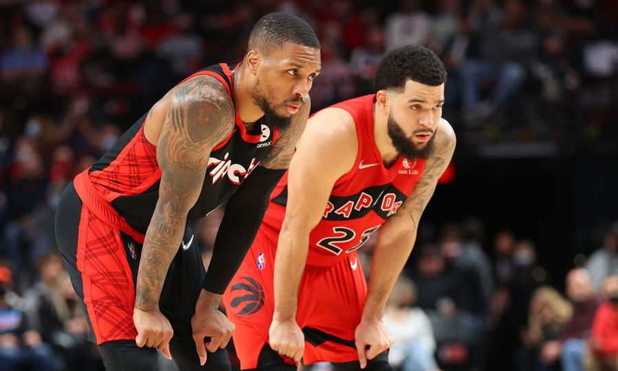 Лідери "Торонто" та "Портленда" розкритикували суддів НБА 2 - basket.com.ua Лідери "Торонто" та "Портленда" розкритикували суддів НБА 1 - basket.com.ua