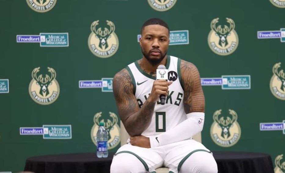 Адетокумбо та Ліллард поділилися очікуваннями від гри в одній команді 2 - basket.com.ua Адетокумбо та Ліллард поділилися очікуваннями від гри в одній команді 1 - basket.com.ua