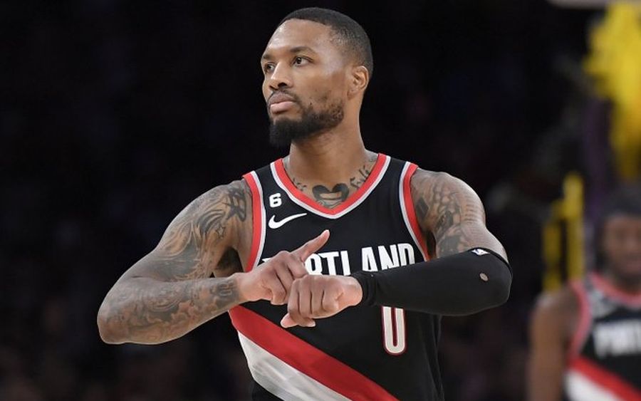 Оновив рекорди НБА: Деміан Ліллард набрав 60 очок проти "Юти" 2 - basket.com.ua Оновив рекорди НБА: Деміан Ліллард набрав 60 очок проти "Юти" 1 - basket.com.ua