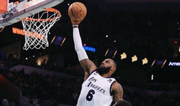 "Я розчарований": Леброн Джеймс - про перехід Ірвінга до "Далласа" 49 - basket.com.ua