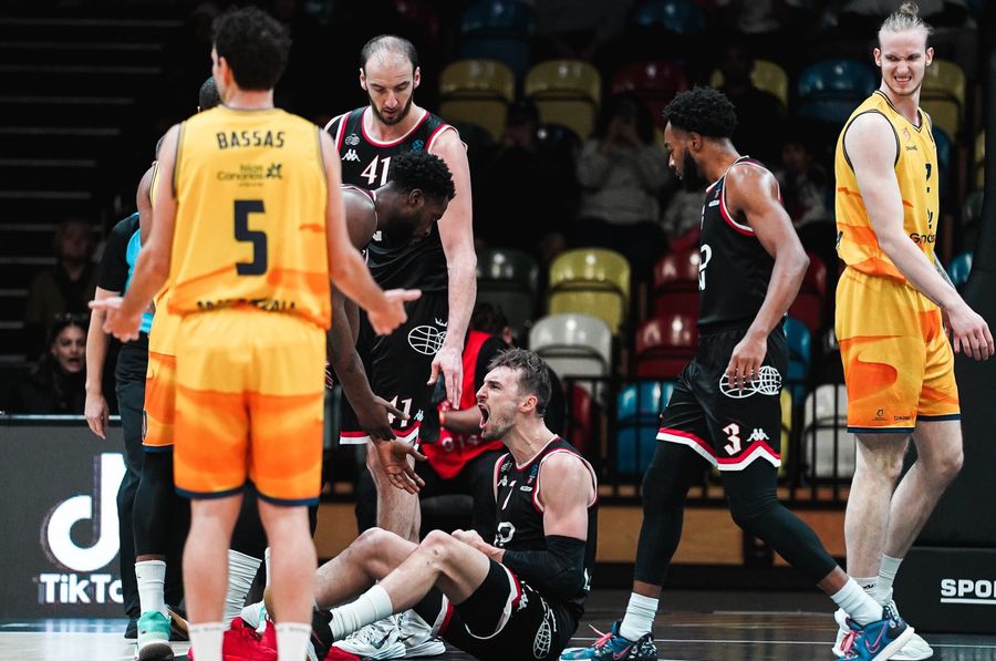 Єврокубок, 12-й тур: результати матчів 24 січня 2 - basket.com.ua Єврокубок, 12-й тур: результати матчів 24 січня 1 - basket.com.ua