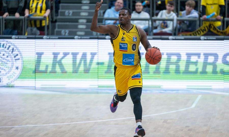 Ліга чемпіонів: результати матчів 18 січня 2 - basket.com.ua Ліга чемпіонів: результати матчів 18 січня 1 - basket.com.ua