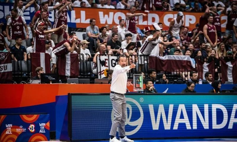 Наставник збірної Латвії прокоментував сенсаційну перемогу над Францією 2 - basket.com.ua Наставник збірної Латвії прокоментував сенсаційну перемогу над Францією 1 - basket.com.ua