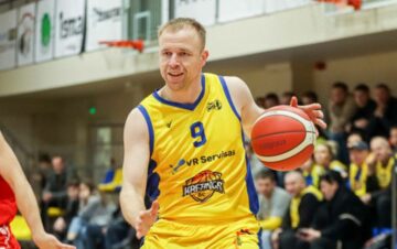 Українці за кордоном: Луценко, Анісімов, Місяць, Соколенко, Балабан 39