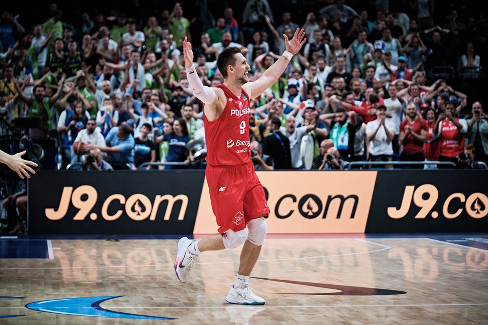 Матеуш Понітка може опинитись в команді Євроліги 2 - basket.com.ua Матеуш Понітка може опинитись в команді Євроліги 1 - basket.com.ua