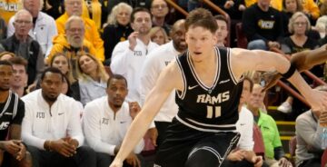 Українці за кордоном: Ковляр, Шульга, Бобров, Сидоров, Ягупова, Кулєша 45