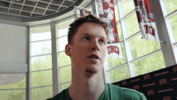 Максим Шульга – про перший досвід в "Бостоні", дебют за збірну України і гравця-кумира в НБА 55