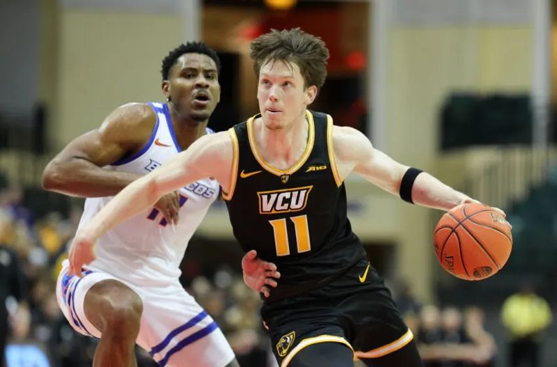 Макс Шульга: "Сумую за Києвом та українським борщем" 1 - basket.com.ua