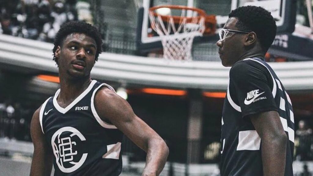 Сини Леброна Джеймса підписали контракти з впливовим агентством 2 - basket.com.ua Сини Леброна Джеймса підписали контракти з впливовим агентством 1 - basket.com.ua