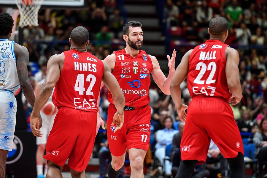 Чемпіонат Італії, 30-й тур: результати матчів 7 травня 2 - basket.com.ua Чемпіонат Італії, 30-й тур: результати матчів 7 травня 1 - basket.com.ua