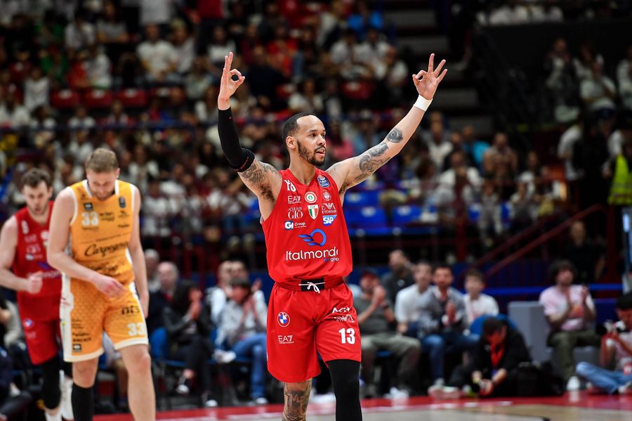 Чемпіонат Італії: "Мілан" та "Віртус" почали плей-оф з перемог 2 - basket.com.ua Чемпіонат Італії: "Мілан" та "Віртус" почали плей-оф з перемог 1 - basket.com.ua