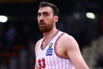Нікола Мілутінов став рекордсменом "Олімпіакоса" 49 - basket.com.ua