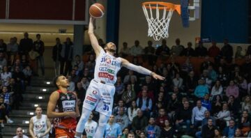 Українці за кордоном: Мішула, Ліщина, Ковальов, Дзюба 47