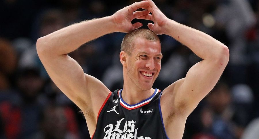Досвідчений центровий залишиться в "Кліпперс" 2 - basket.com.ua Досвідчений центровий залишиться в "Кліпперс" 1 - basket.com.ua