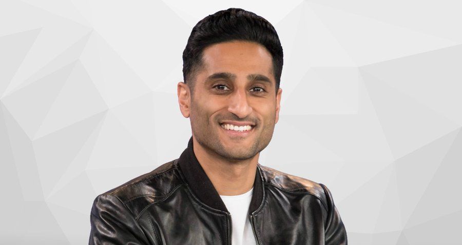 Шемс Чаранія отримав посаду від ESPN, яку багато років займав Едріан Воджнаровскі 1