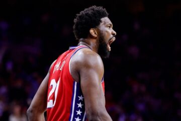 Джоел Ембіід жорстко відповів на критику за відмову грати два дні підряд 53