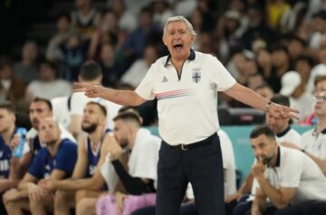 Тренер Сербії після виграшу бронзи на Олімпіаді: "Я нікого не провокую, але мушу сказати одну річ" 33 - basket.com.ua