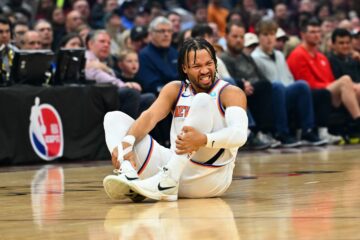 "Нікс" втратили третього зіркового гравця через травму 39 - basket.com.ua