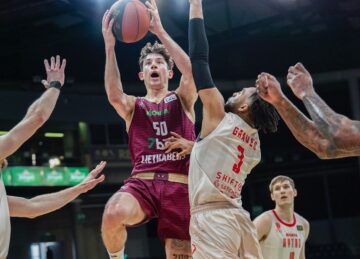 Українці за кордоном: Ковляр набрав 14 очок, Ковальов оформив 21 + 19, Кличко 35