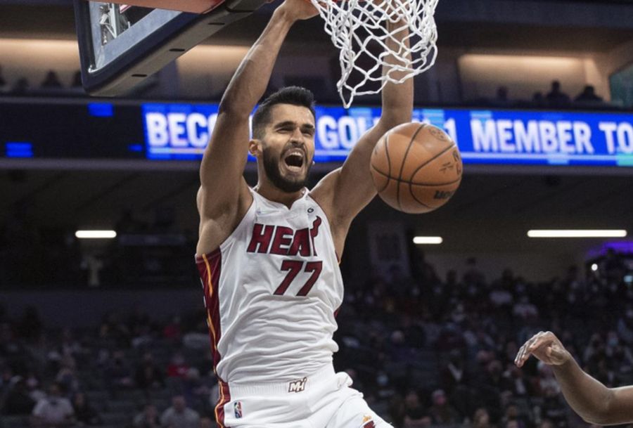 "Нікс" розглядають варіант із підписанням турецького центрового 1