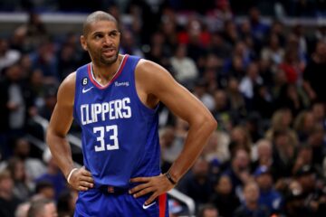 36-річний Ніколя Батюм отримав більш вигідний контакт після відхилення опції на 4,9 млн доларів 51