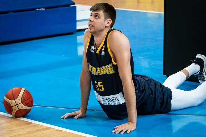 Артем Ковальов покинув розташування збірної 27 - basket.com.ua