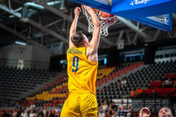 Чемпіонат Європи U-16. Україна — Хорватія 69:79 45