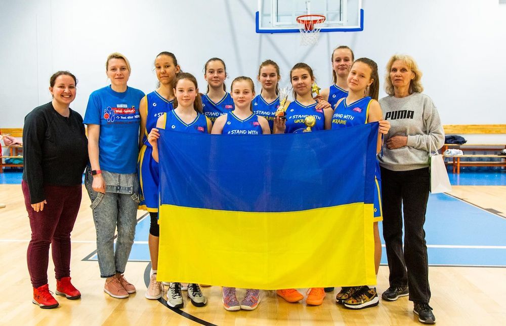 Ільзе Багатскіс: "Ми намагаємося у Латвії створити для українських дітей умови тренувань, які у них були до війни" 7 - basket.com.ua
