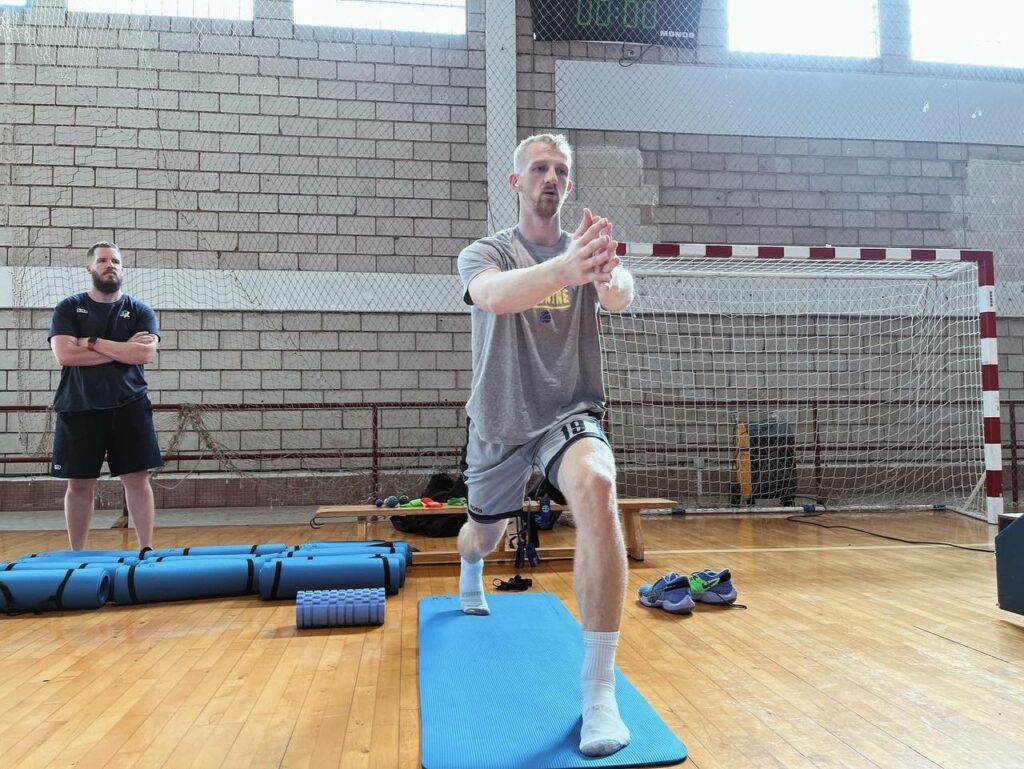 Богдан Близнюк: "Норчеппінг" - команда, яка небезпечна у відривах та дуже швидко грає" 2 - basket.com.ua Богдан Близнюк: "Норчеппінг" - команда, яка небезпечна у відривах та дуже швидко грає" 1 - basket.com.ua