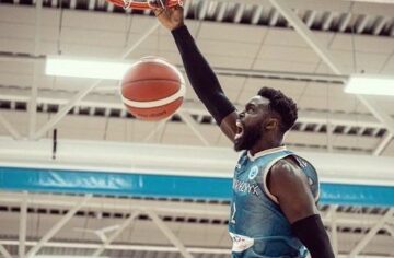 Кубок Європи ФІБА: "Будівельник" - "Гронінген" 86:81 57 - basket.com.ua