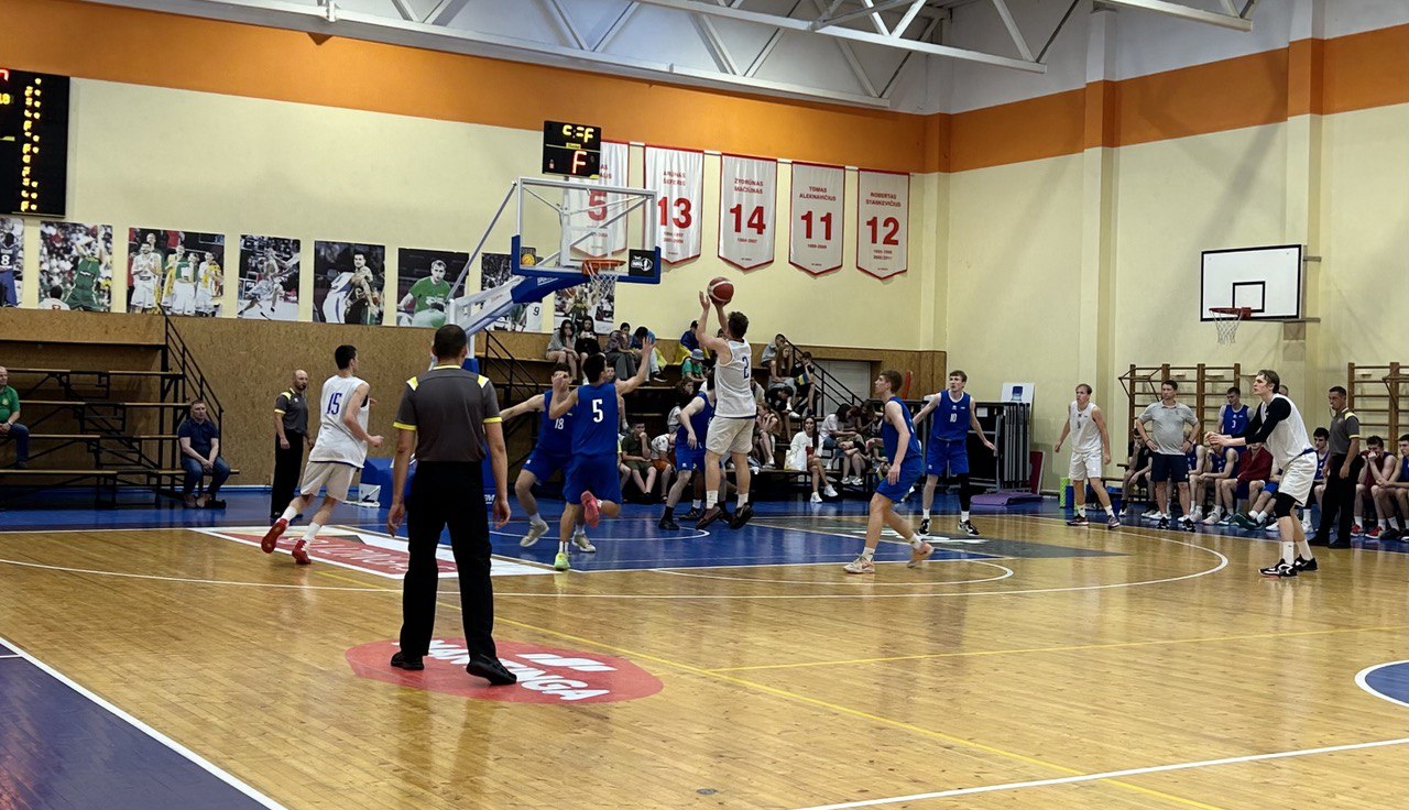 Молодіжна збірна України перемогла юнацьку в контрольному матчі 3 - basket.com.ua