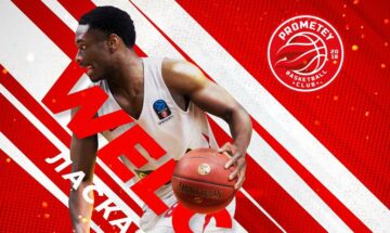 Агада продовжив контракт з "Прометеєм" 29