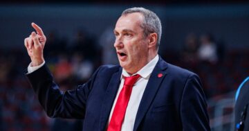 Ронен Гінзбург перебуває в Ізраїлі - він поїхав на весілля сина 43