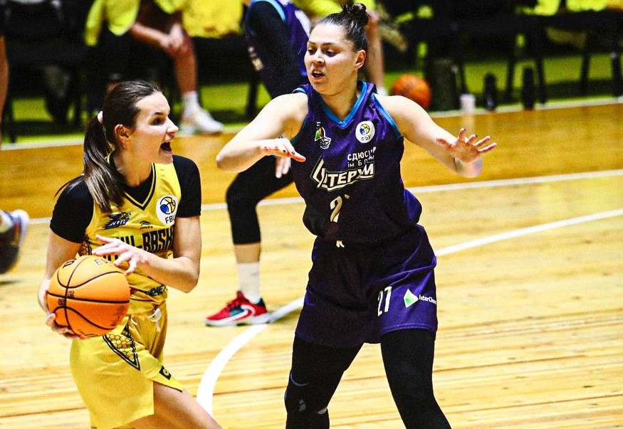 Жіноча Суперліга: результати матчів 2 грудня 2 - basket.com.ua Жіноча Суперліга: результати матчів 2 грудня 1 - basket.com.ua
