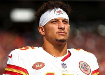 Зірка NFL повторив досягнення Ларрі Берда 29 - basket.com.ua