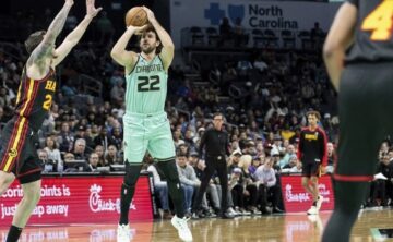 "Панатінаїкос" і "Црвєна Звєзда" претендують на підписання європейського топ-гравця з НБА 51