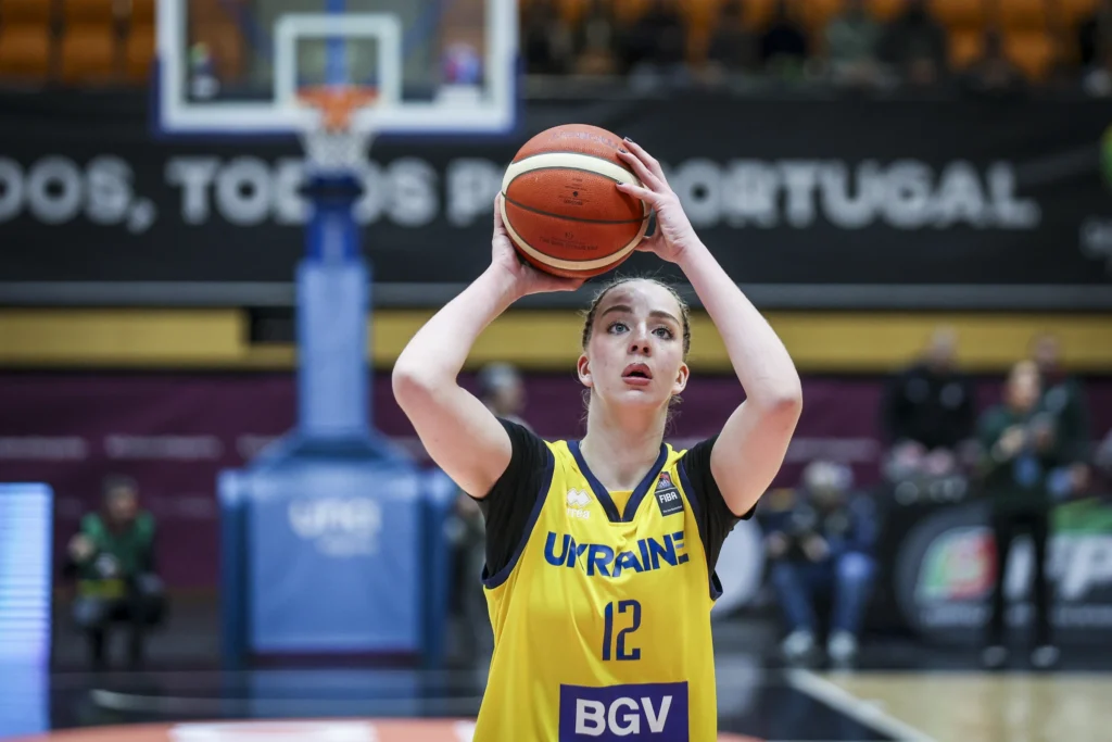 Центрова збірної України продовжить карʼєру в NCAA 1 - basket.com.ua