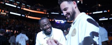 Гравцям "Голден Стейт" вручили чемпіонські персні 39 - basket.com.ua