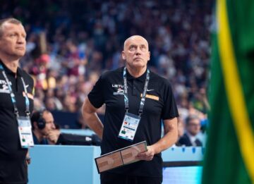 Куртінайтіс та лідери збірої Литви висловилися про перемогу над Латвією в 1/8 фіналу Євробаскета 27