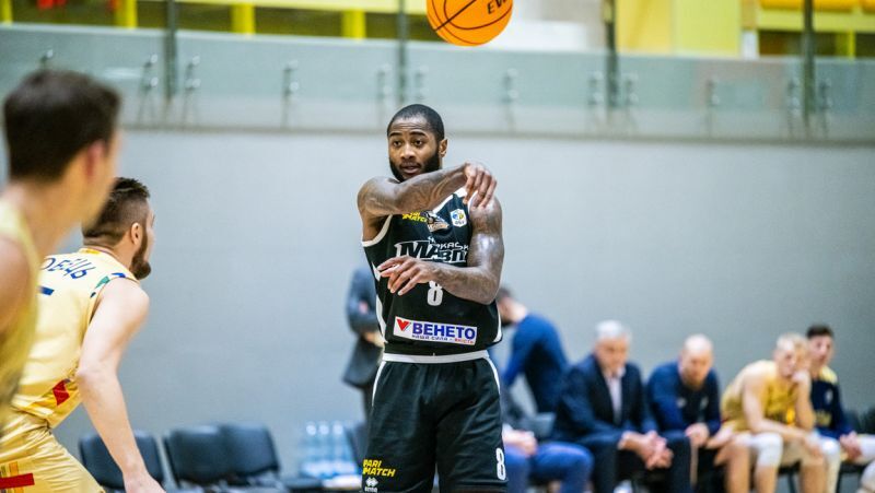Родні Первіс знайшов собі новий клуб 2 - basket.com.ua Родні Первіс знайшов собі новий клуб 1 - basket.com.ua