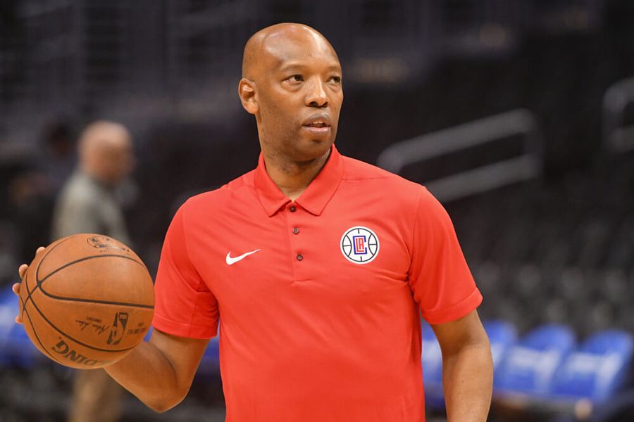 Триразовий чемпіон НБА може очолити "Г'юстон" 2 - basket.com.ua Триразовий чемпіон НБА може очолити "Г'юстон" 1 - basket.com.ua