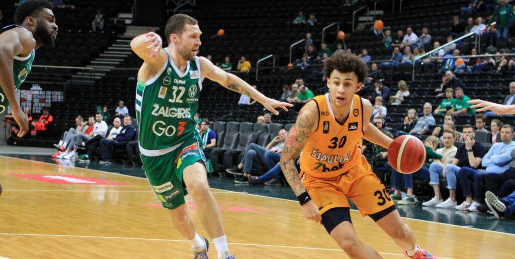 Українці за кордоном: Санон 1 - basket.com.ua