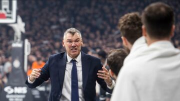 "Нормальною була лише одна гра". Шарунас Ясікявічюс жорстко розкритикував Євробаскет-2025 23