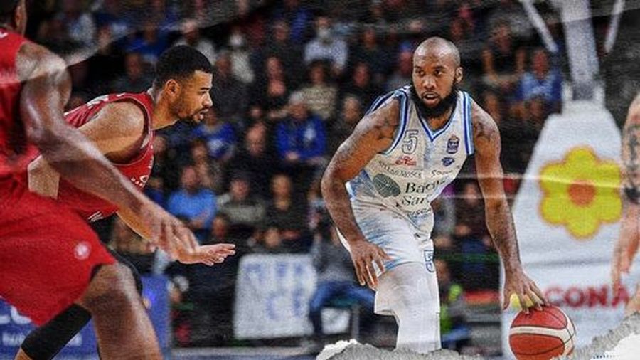 Чемпіонат Італії: результати 9-го туру 2 - basket.com.ua Чемпіонат Італії: результати 9-го туру 1 - basket.com.ua