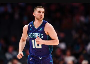 Стала відома позиція "Бостона" по підписанню Святослава Михайлюка 47 - basket.com.ua