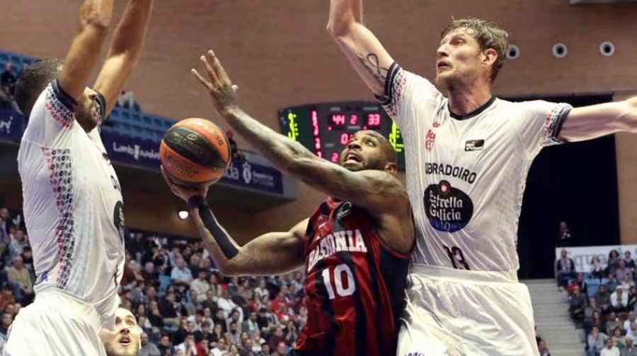 20 очок Пустового дозволили "Обрадойро" у матчі з двома овертаймами обіграти клуб Євроліги 1 - basket.com.ua