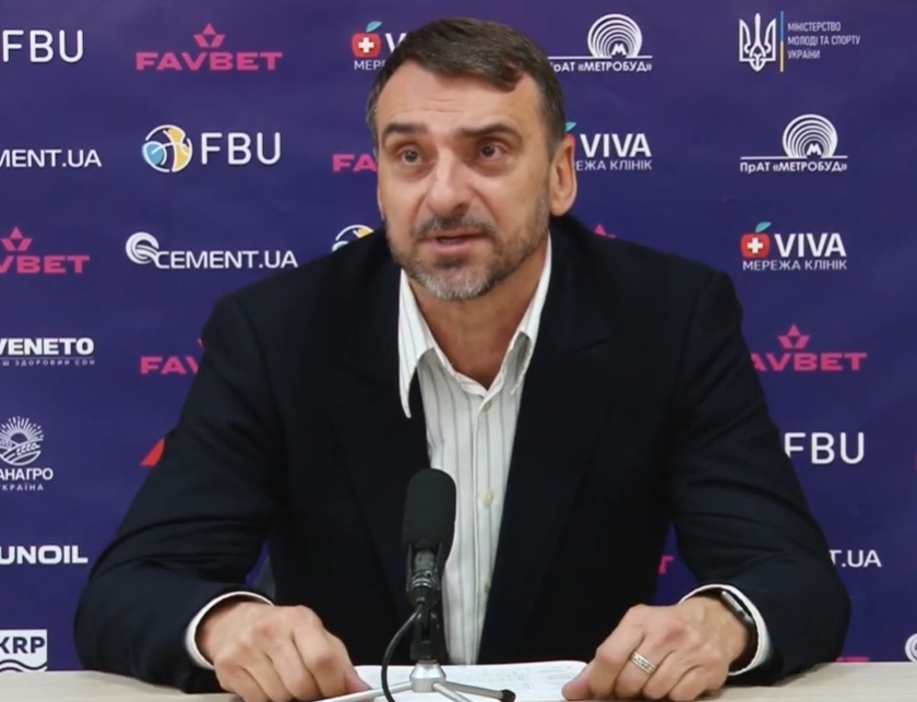 Володимир Холопов: "За таку гру в мій час можно було відгребти в роздягальні по повній" 2 - basket.com.ua Володимир Холопов: "За таку гру в мій час можно було відгребти в роздягальні по повній" 1 - basket.com.ua
