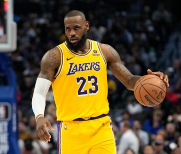 Леброн Джеймс встановив феноменальний рекорд НБА 45 - basket.com.ua