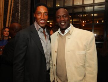 Майкл Джордан не приїде не церемонію включення в Зал слави "Чикаго", де буде присутнім Скотті Піппен 57